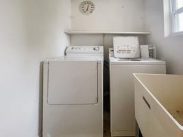 featured image of 1925 E 5th St #7