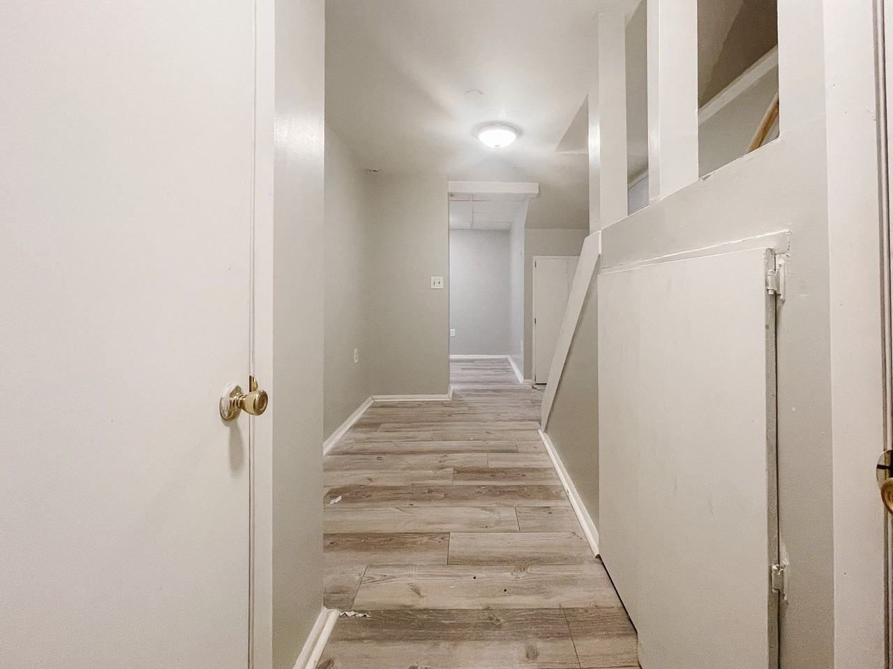 1925 E 5th St #7 - Photo 4 of 13