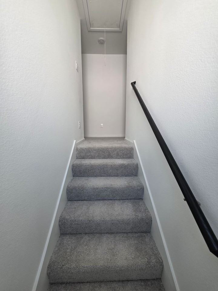 12149 Morgan Dr - Photo 6 of 15