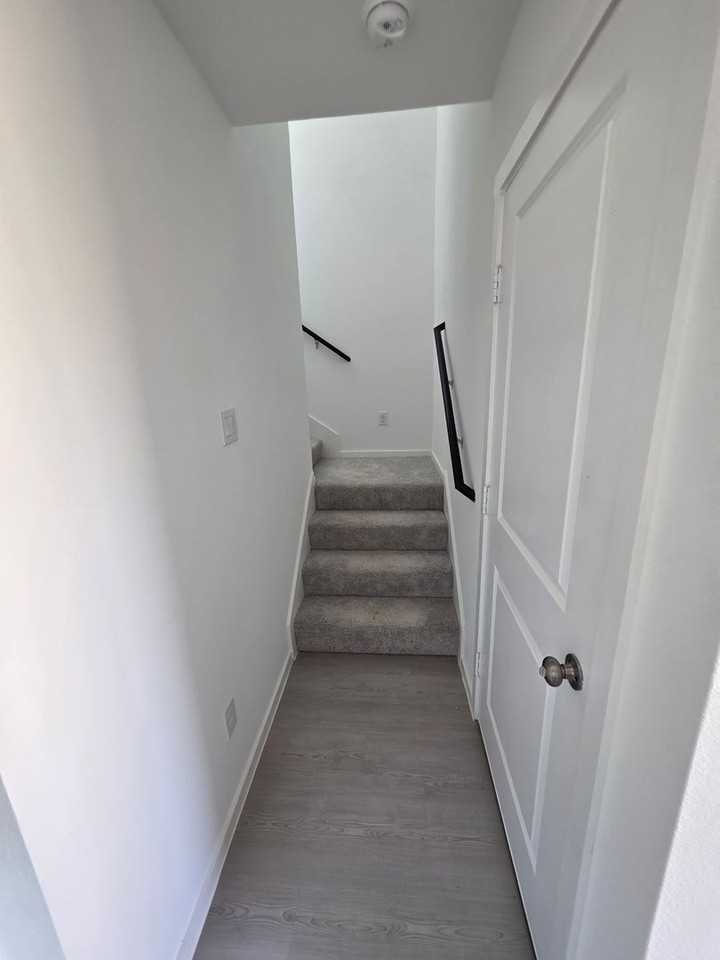 12149 Morgan Dr - Photo 7 of 15