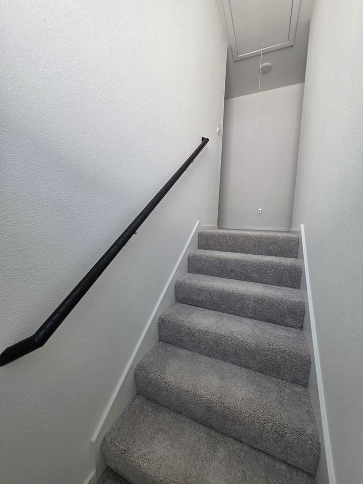 12144 Morgan Dr - Photo 7 of 17