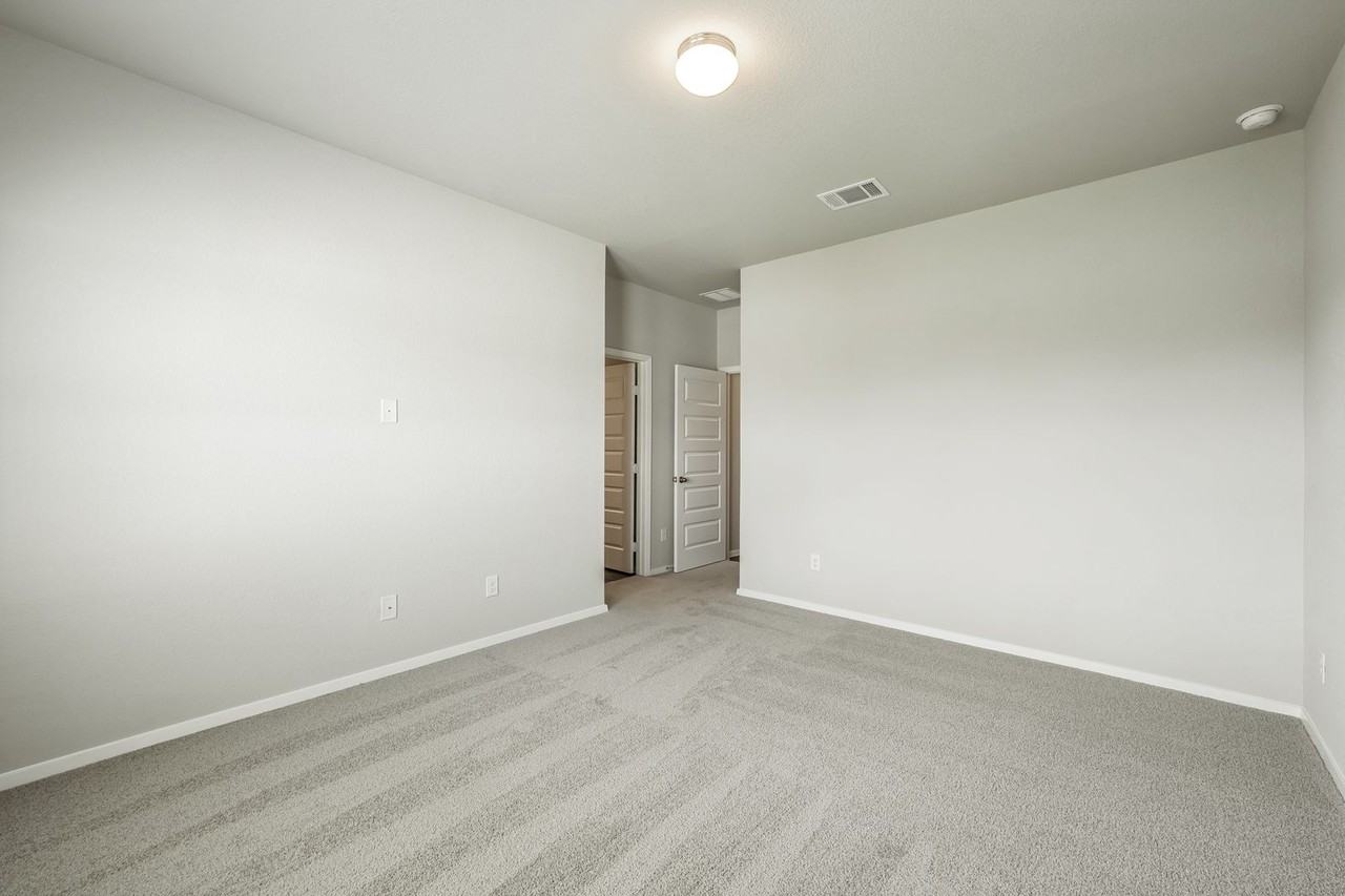 107 Honeybee Ln - Photo 7 of 15