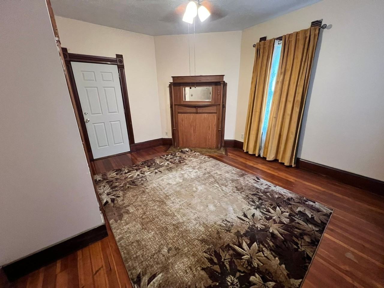 87 Central St - Photo 2 of 29