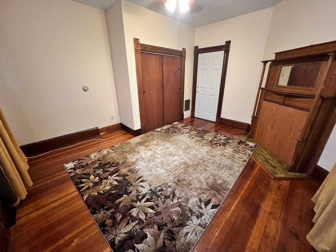 87 Central St - Photo 3 of 29