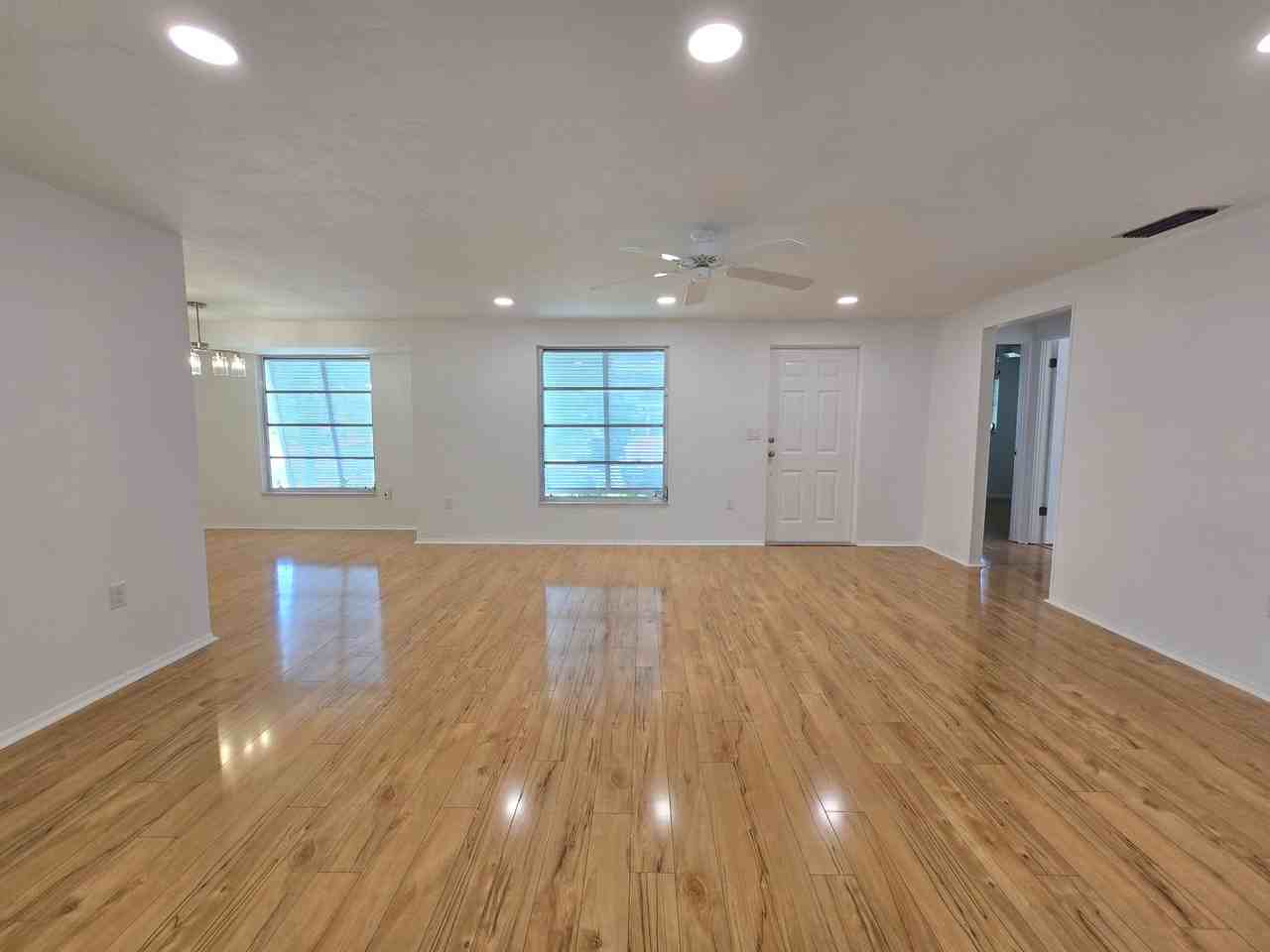 404 Clover Rd - Photo 2 of 27