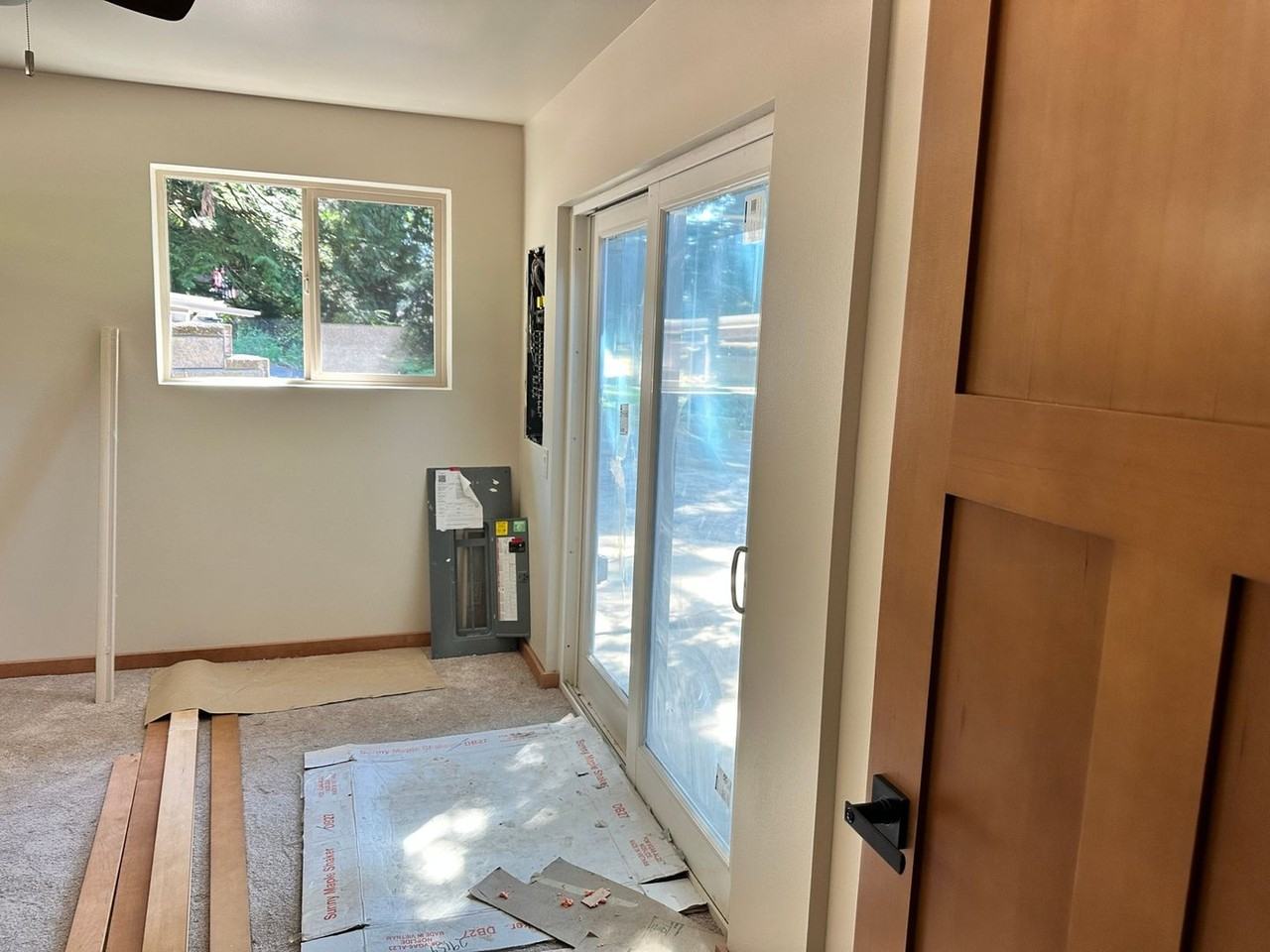 1252 Paradise Rd - Photo 7 of 25