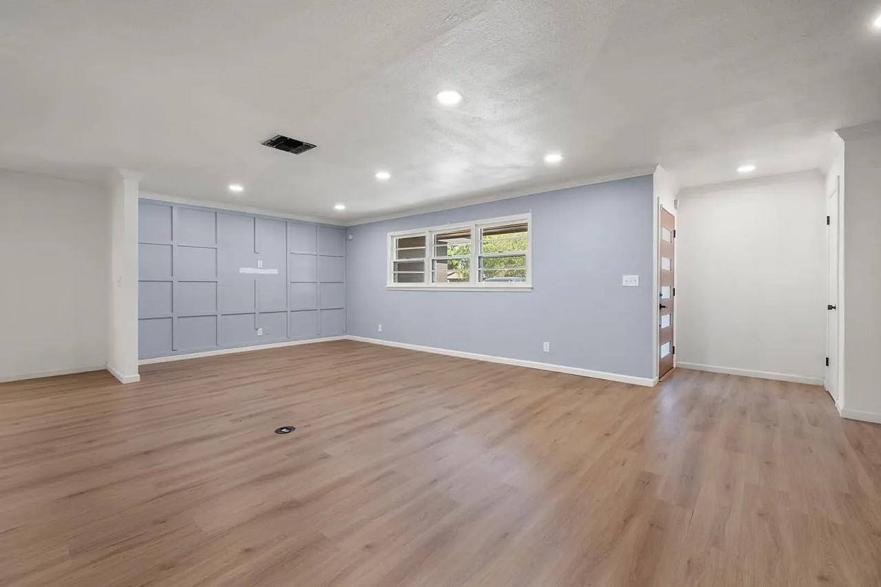 2503 59th St - Photo 7 of 38