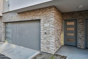 featured image of 1023 West 5th Street #1017