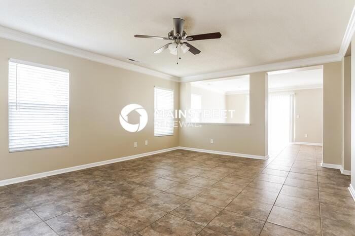 218 Lodestone Dr - Photo 2 of 17