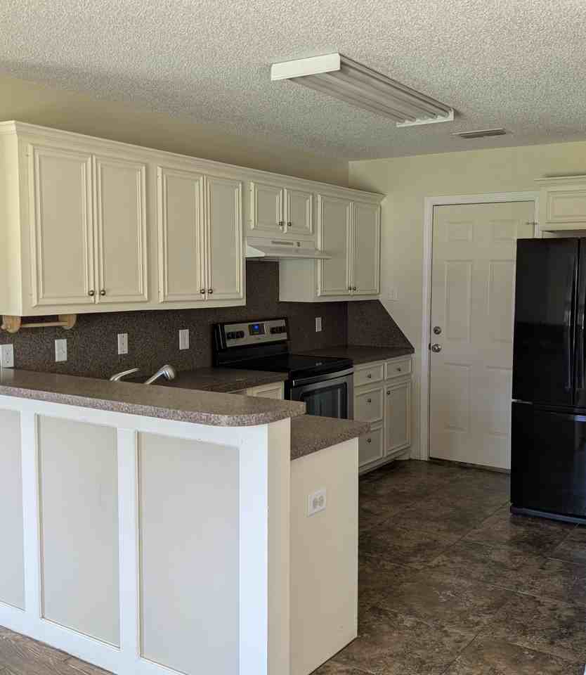 2216 2nd Pl #NA - Photo 6 of 6