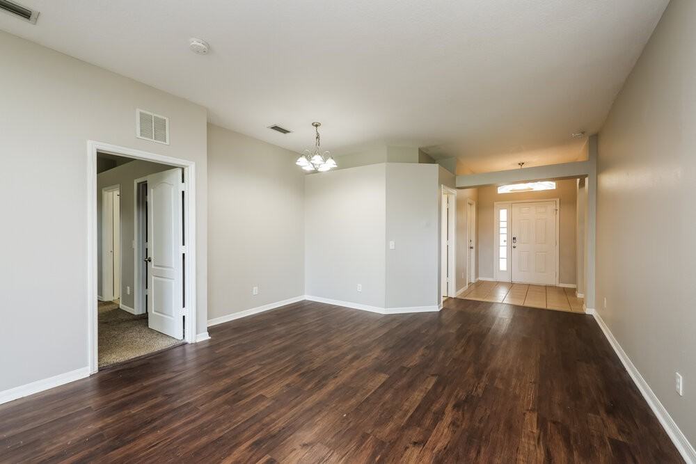 6748 Monarch Park Dr - Photo 6 of 16