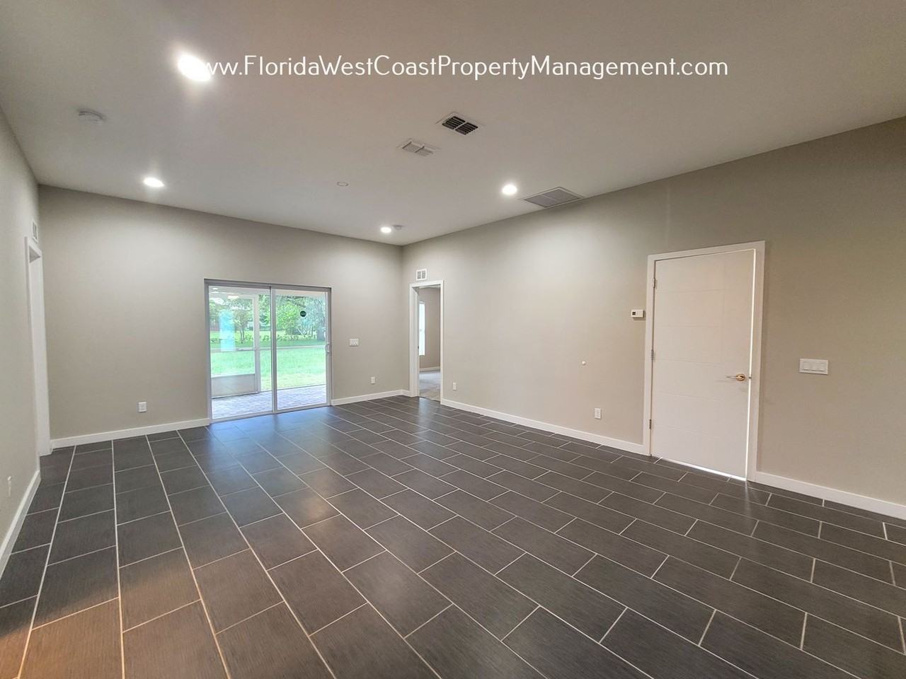 2880 S Shade Ave - Photo 5 of 24