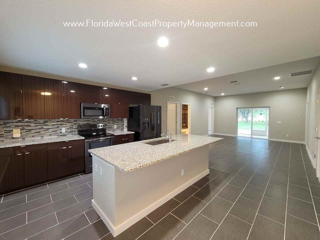 2880 S Shade Ave - Photo 6 of 24