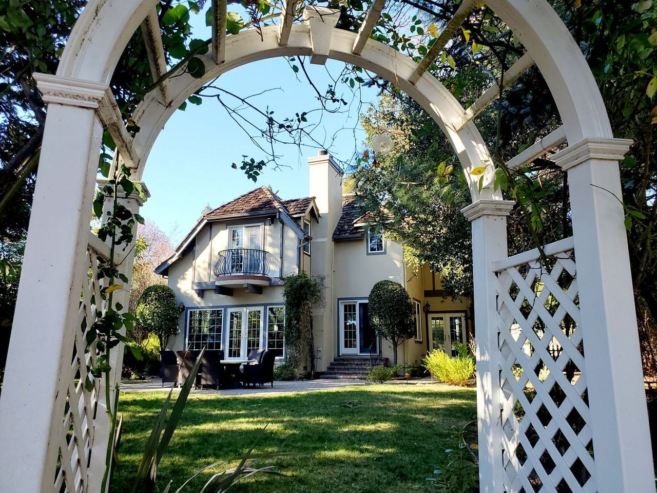 760 W California Way - Photo 2 of 48