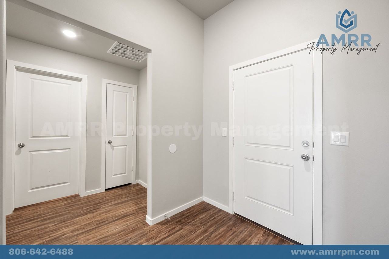 1916 Kirksey Ave - Photo 3 of 24