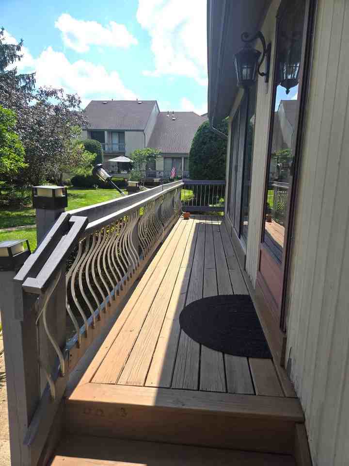 43 Talbot St - Photo 3 of 36