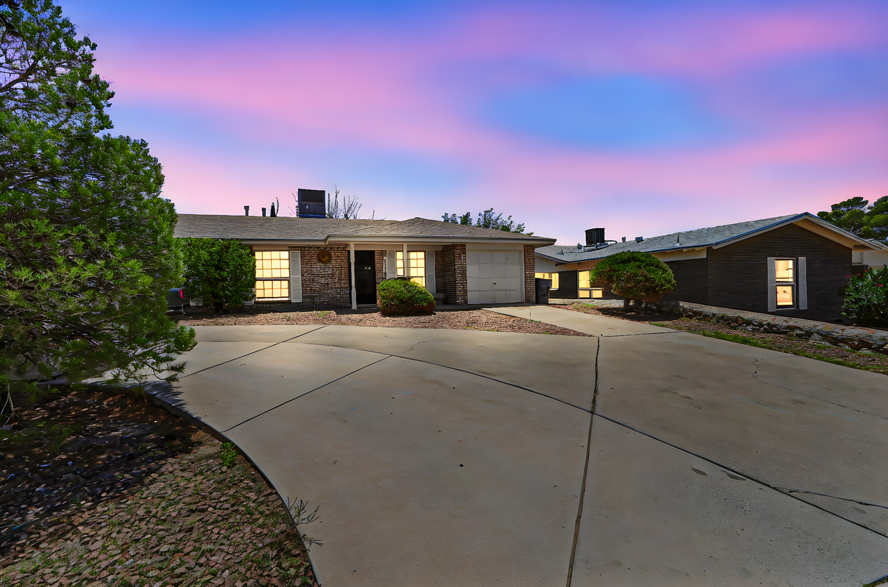 7118 Orizaba Avenue #A - Photo 3 of 20