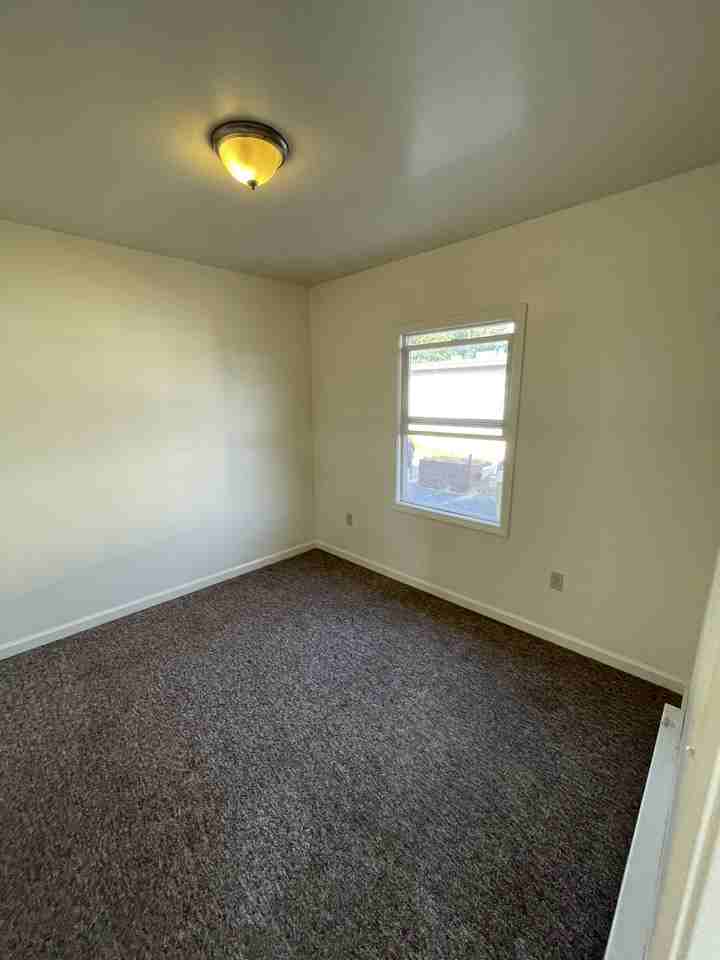 1076 Samoa Blvd #1 - Photo 7 of 14