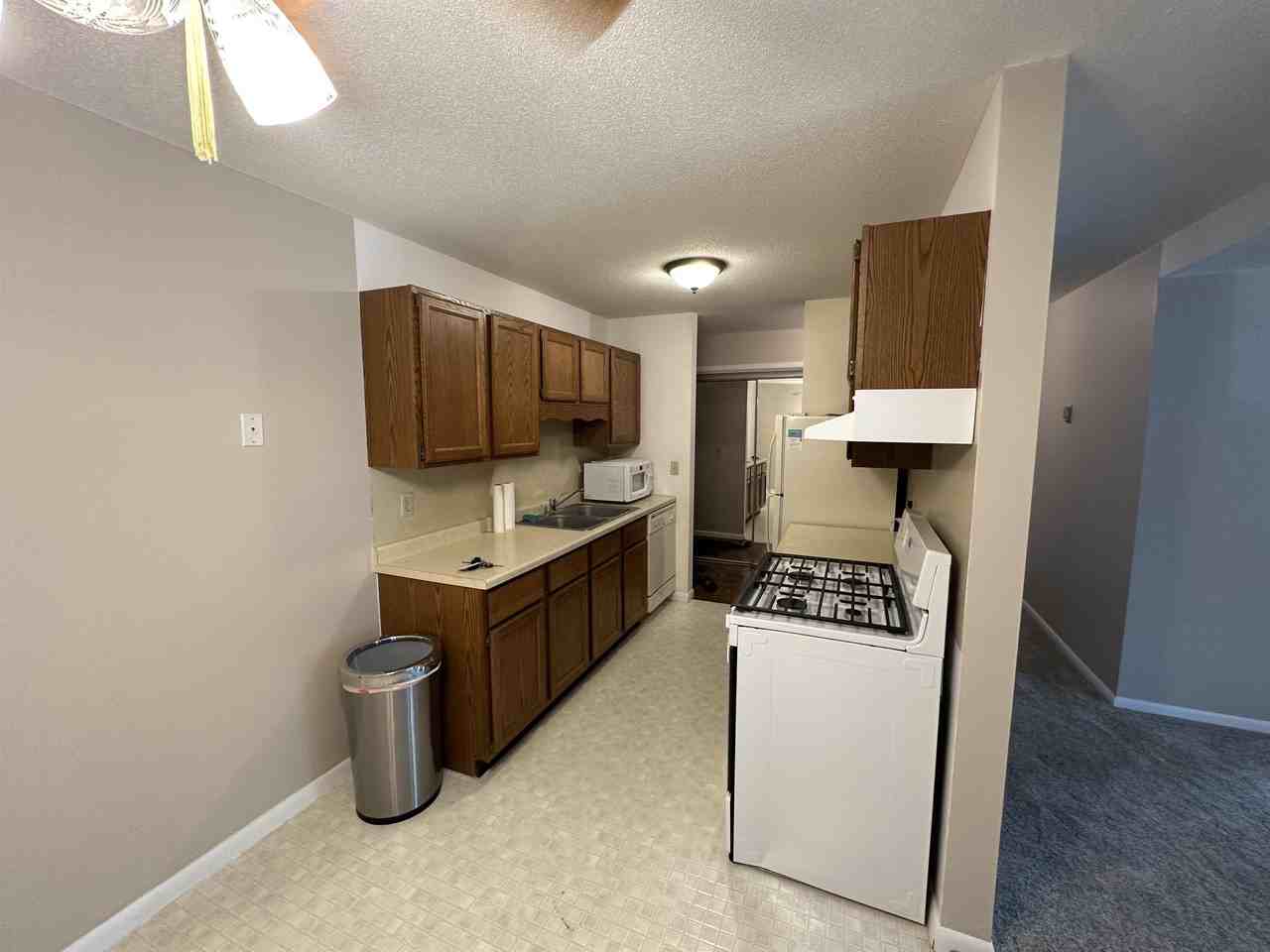 4207 Lakeside Ave N #139 - Photo 3 of 19