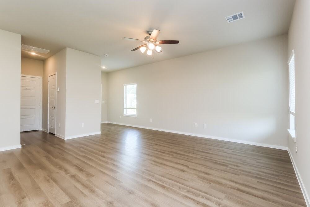 624 Levine Ct - Photo 6 of 17