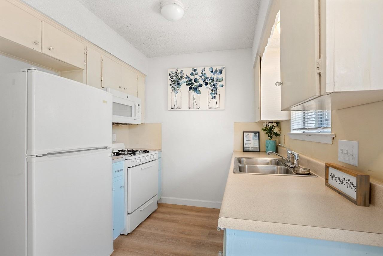 8603 Woodstone Dr #A - Photo 6 of 15