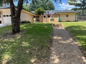 1821 E Cedar Elm Dr #NA - Photo 1 of 1