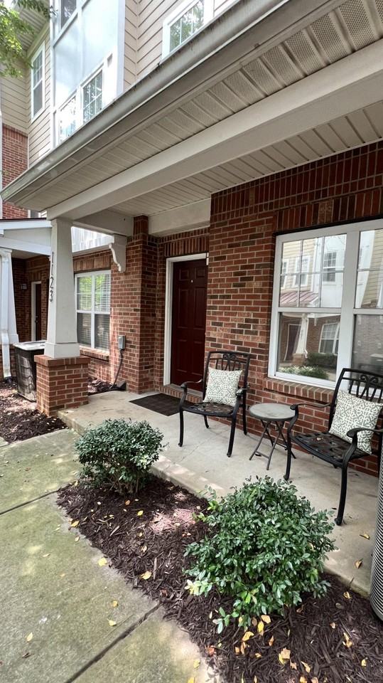 1123 Ilana Ct #1 - Photo 2 of 29