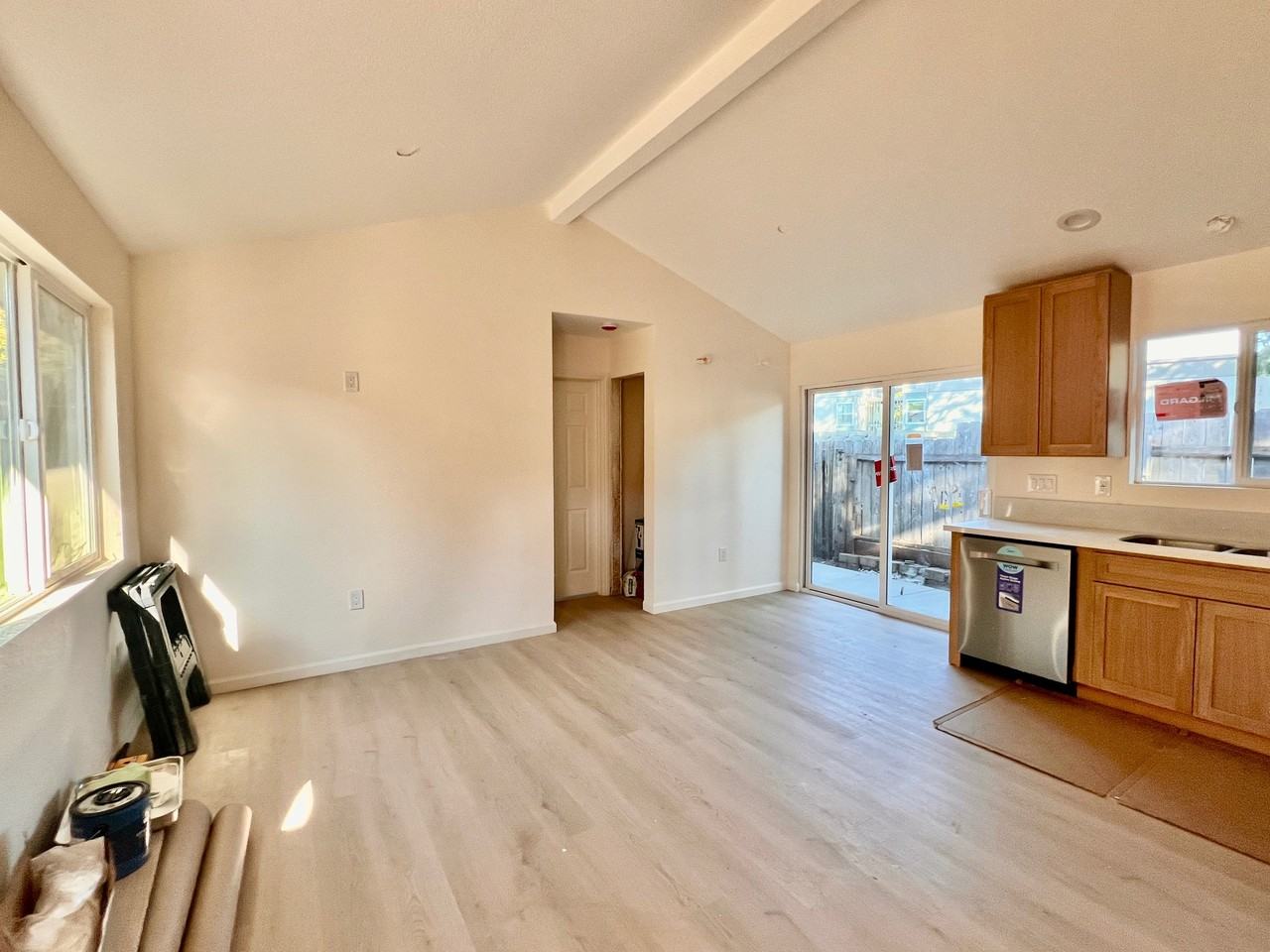 1561 Royal Way #NA - Photo 3 of 13