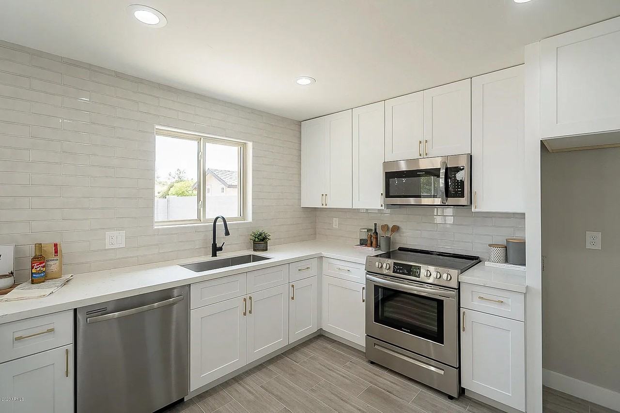 707 E Yale Dr #NA - Photo 2 of 24