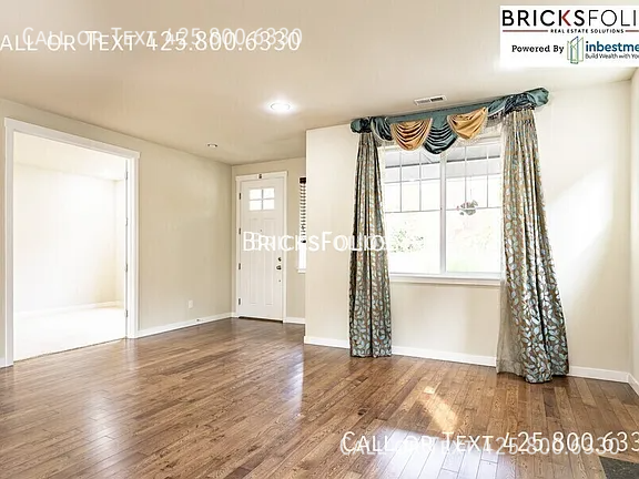 10251 Eastridge Dr Ne - Photo 3 of 43