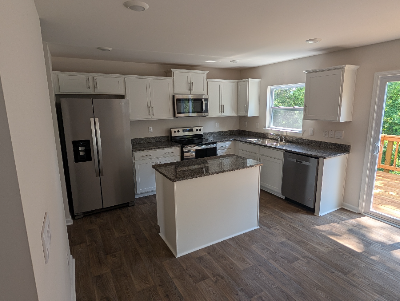 103 Colt St - Photo 5 of 20