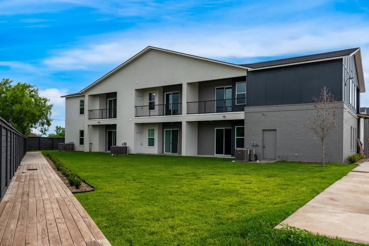 1740 Dennet Road - Photo 2 of 14