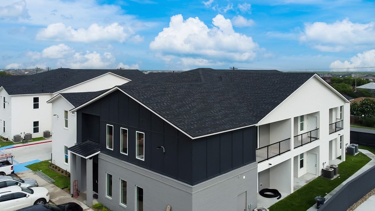 1740 Dennet Road - Photo 3 of 14