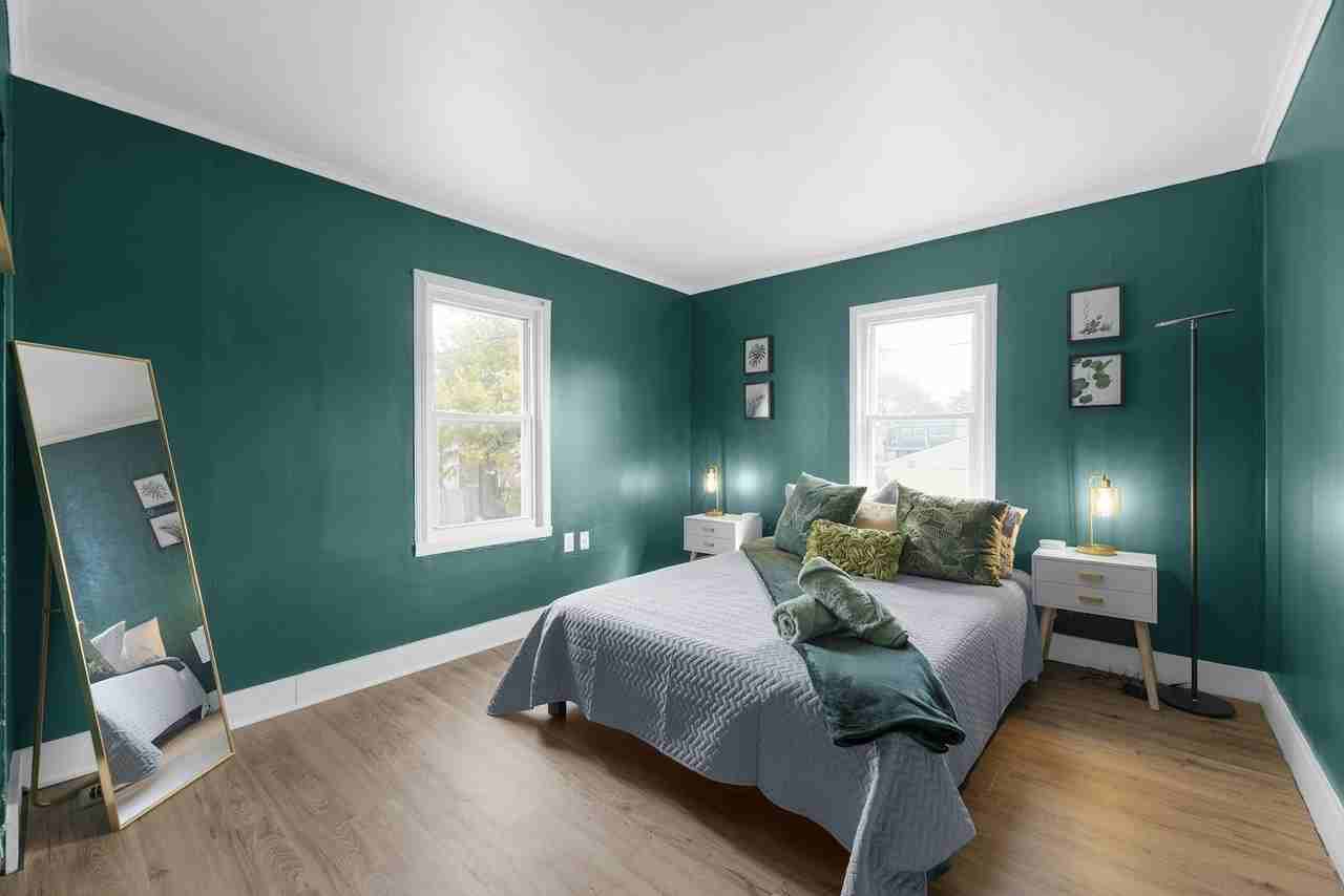 1655 Goethe Street - Photo 2 of 6