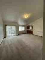 featured image of 881 Homedale Rd #887