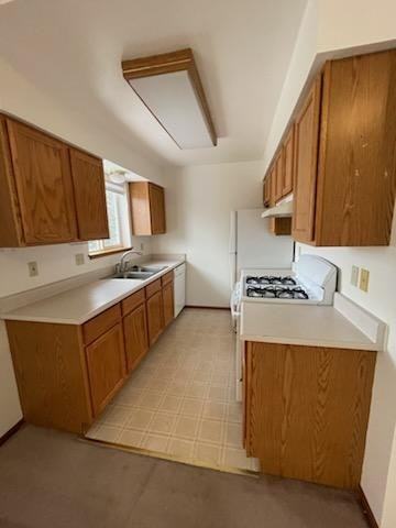 881 Homedale Road, Unit 887 - Photo 3 of 13