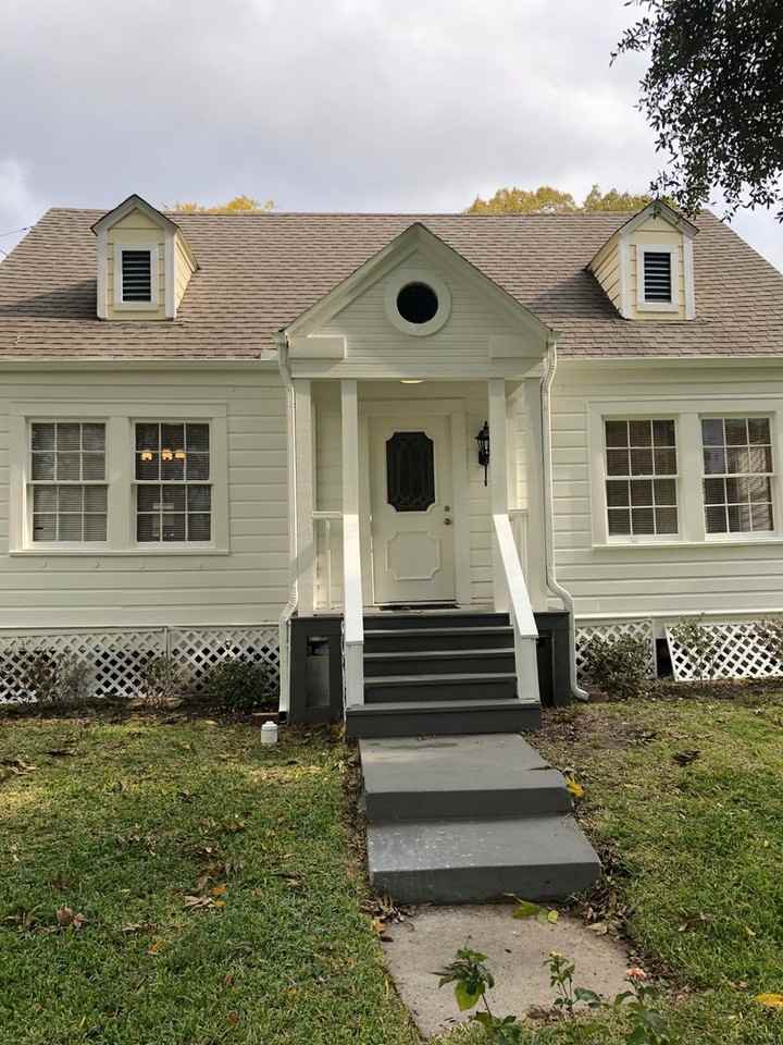 1803 Avenue P - Photo 3 of 33