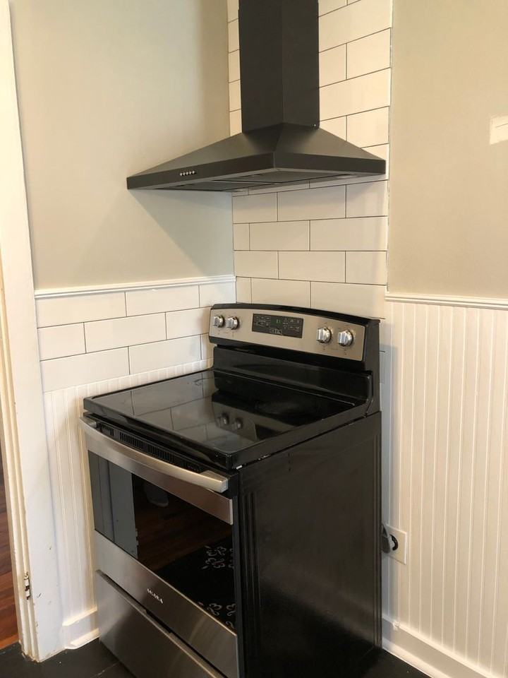 1803 Avenue P - Photo 6 of 33