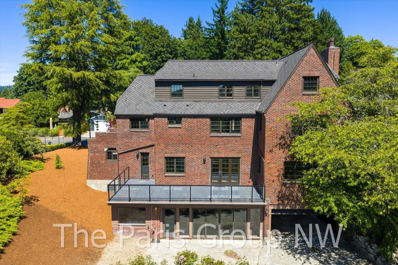 1805 Nw Blue Ridge Dr - Photo 3 of 50