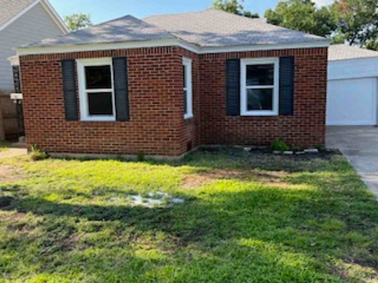 2704 W Bewick St - Photo 5 of 20
