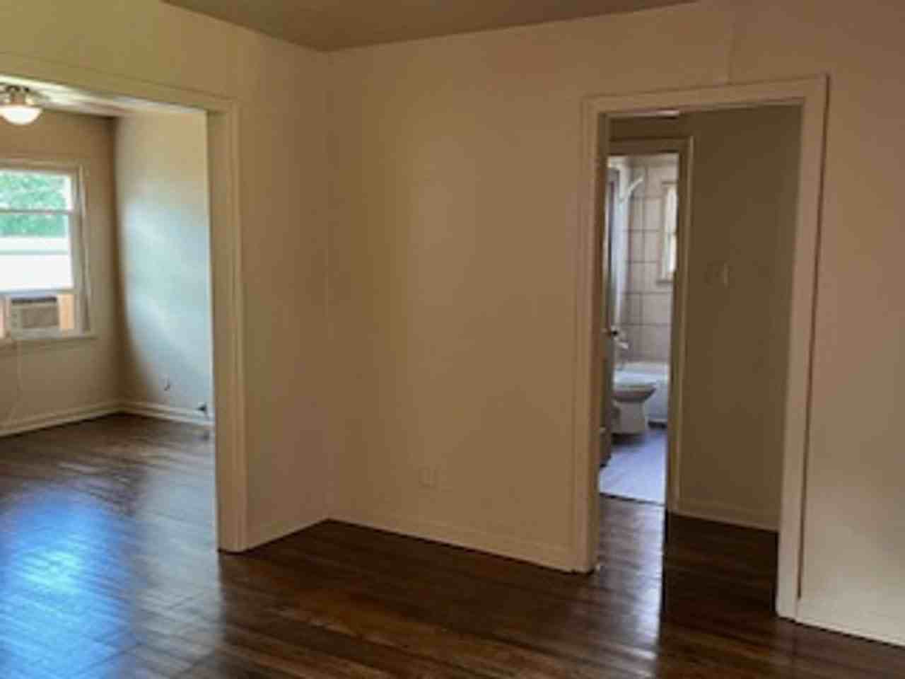 2704 W Bewick St - Photo 7 of 20