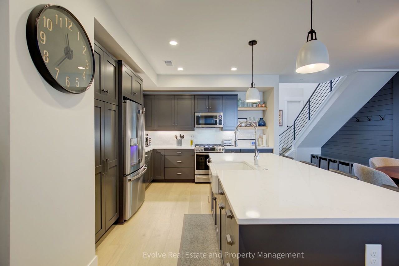 5222 Allison Way #B - Photo 7 of 28