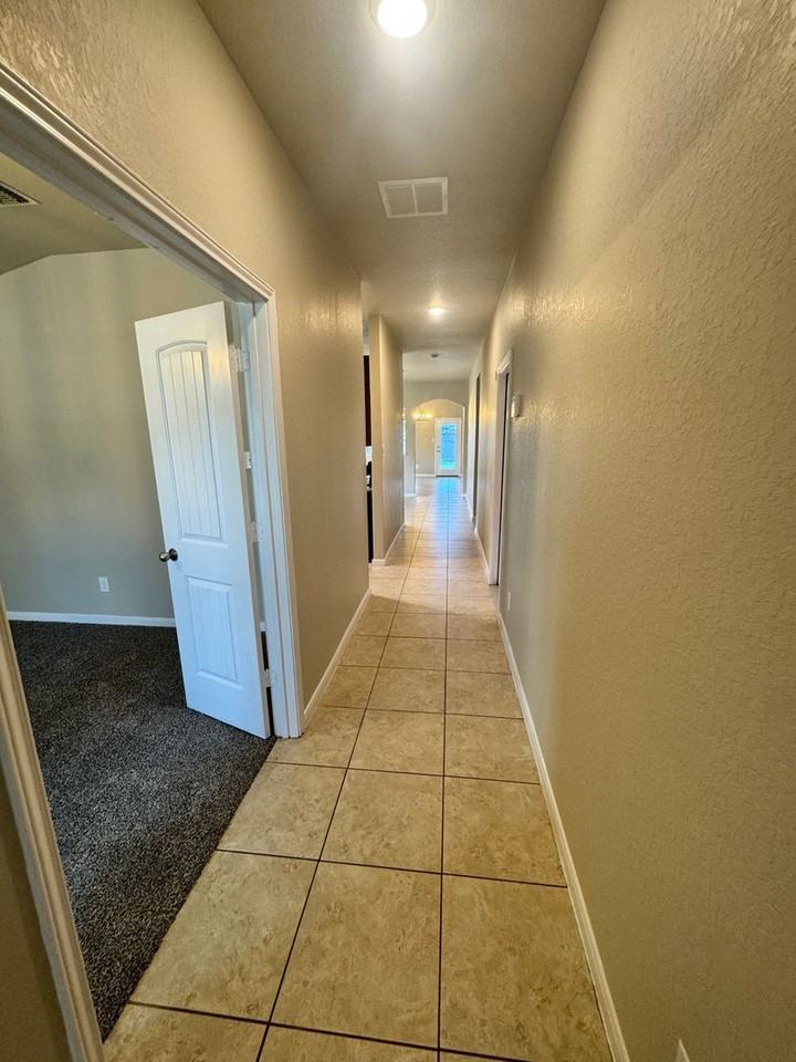 767 Spectrum Dr - Photo 5 of 27