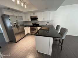 featured image of 320 E Larkspur Ln