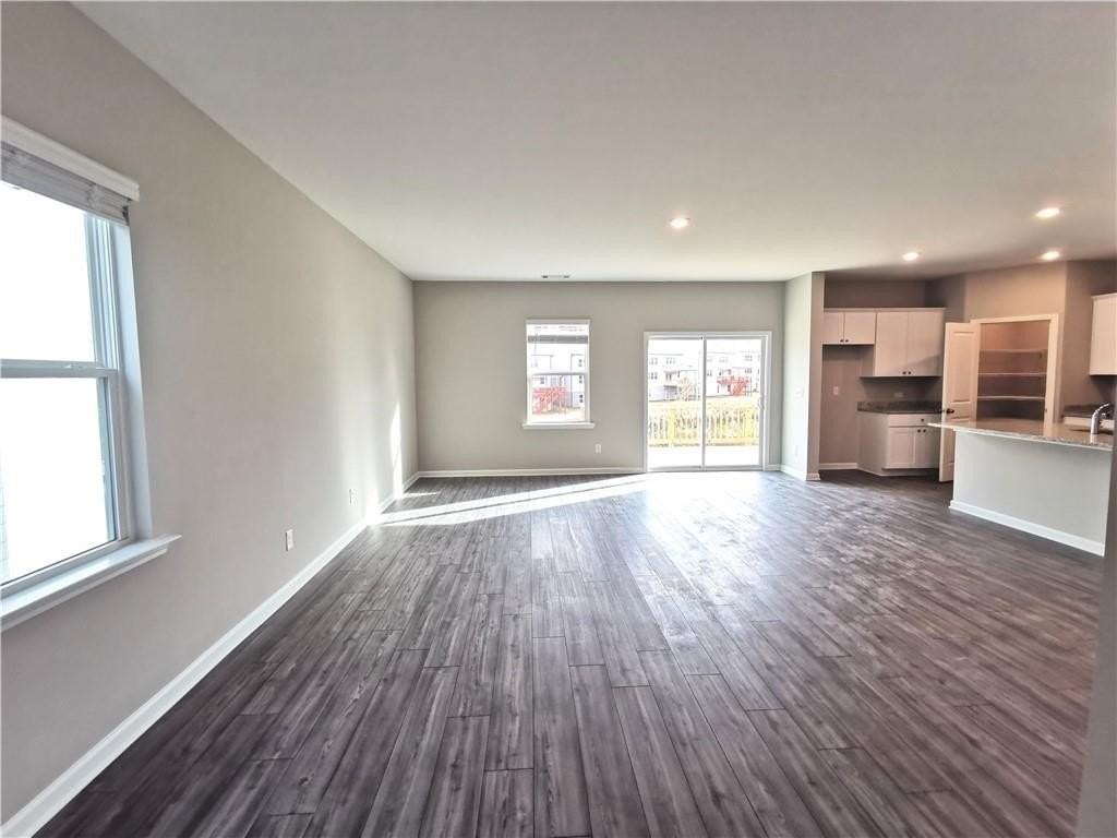 4616 Waxwing St - Photo 4 of 28