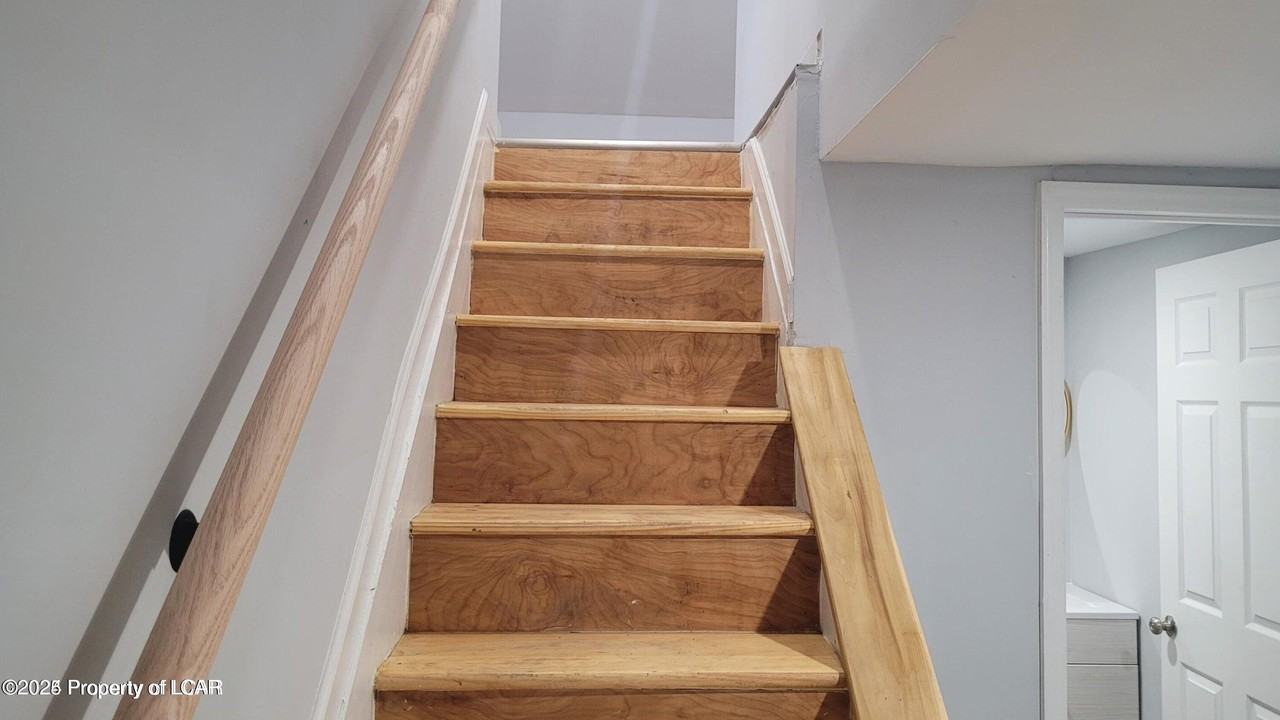 26 Dexter St - Photo 5 of 8