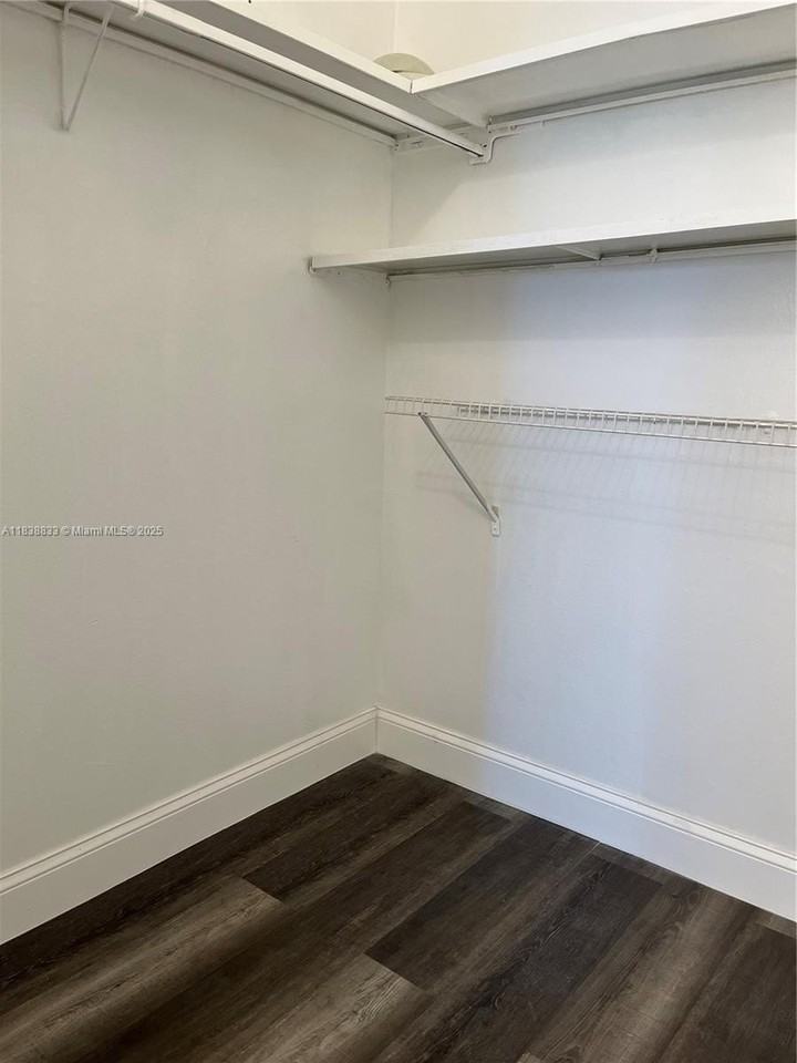 14830 Naranja Lakes Blvd #A4B - Photo 6 of 10