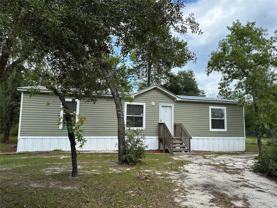 932 Se 40th Pl - Photo 1 of 1