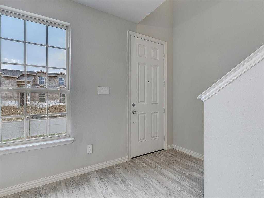 3337 Solana Cir - Photo 4 of 22