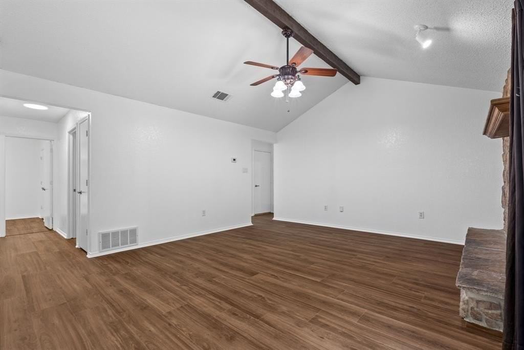 6007 Brentcove Drive - Photo 7 of 35